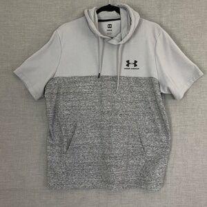Under Armour Hoodie Women's Large Short Sleeve Kangaroo Pocket Drawstring Hood